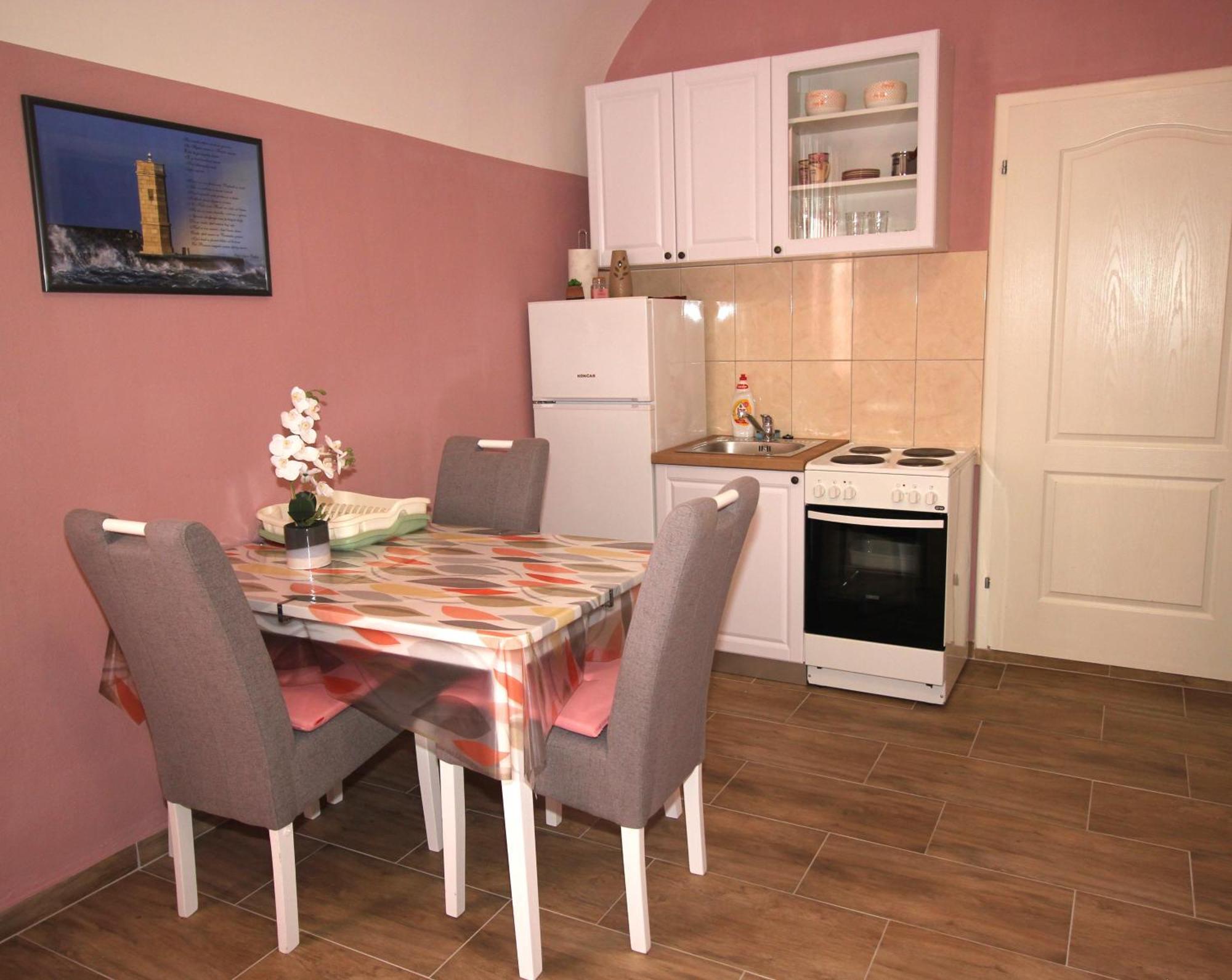 Studio Apartman Maro Сень Экстерьер фото